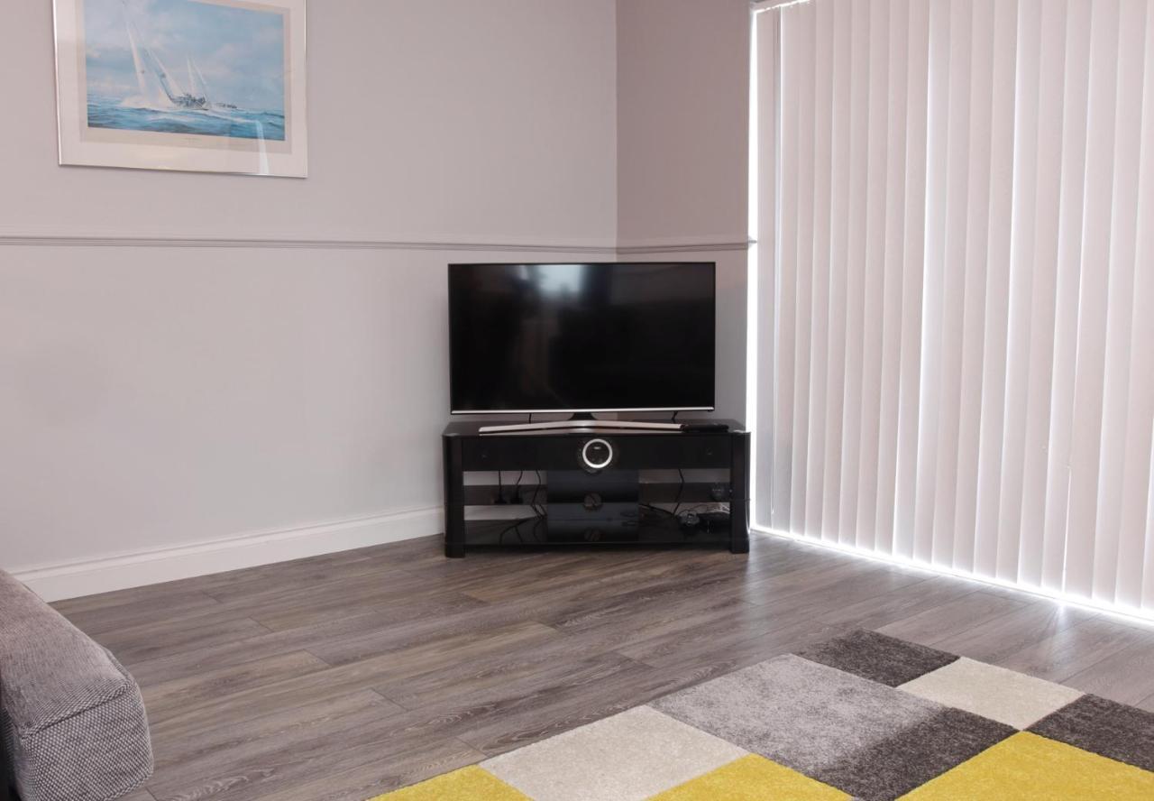 Bayview Apartments Ballygally  Экстерьер фото
