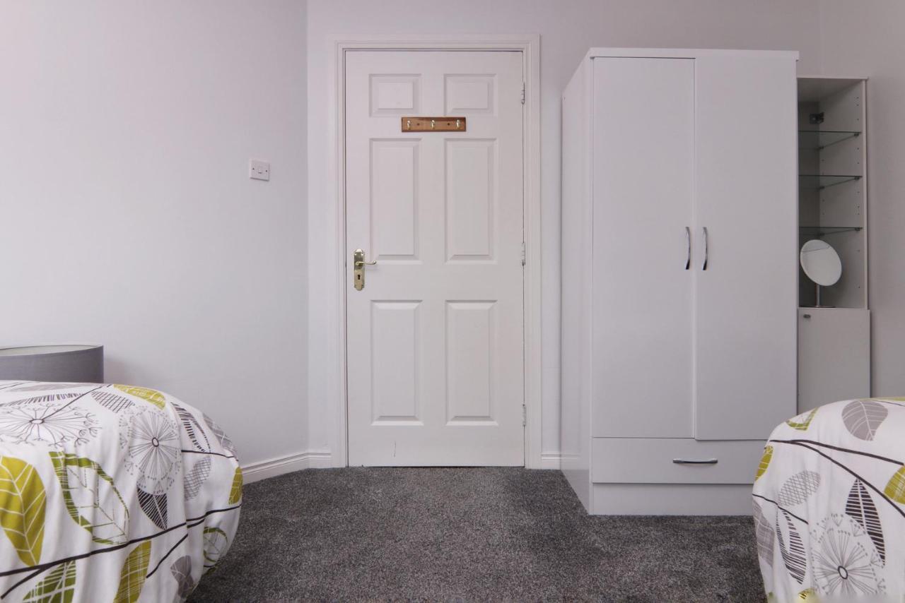 Bayview Apartments Ballygally  Экстерьер фото