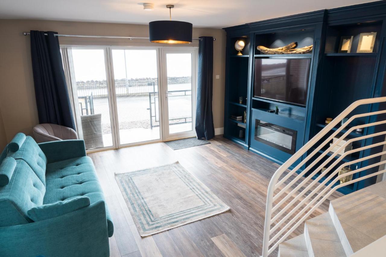Bayview Apartments Ballygally  Экстерьер фото